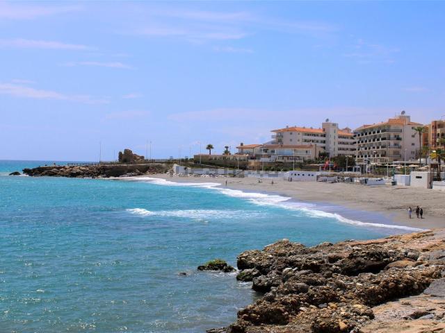 Piso, Nerja