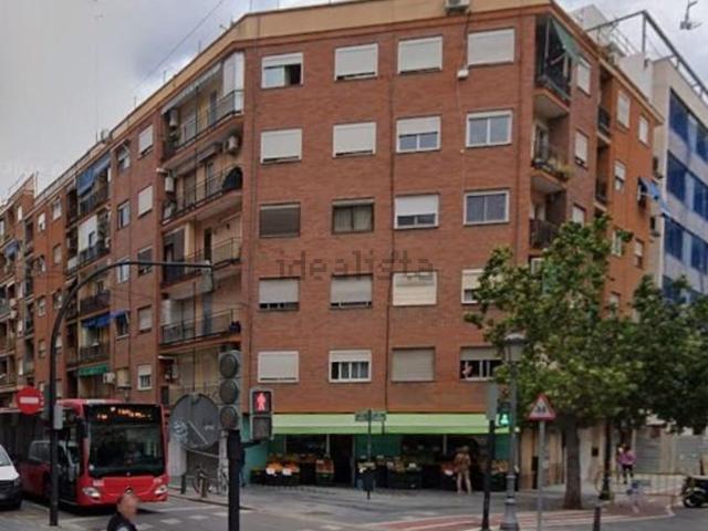 Piso, Nou Moles, València