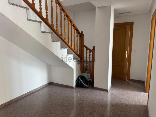 Piso, Novelda