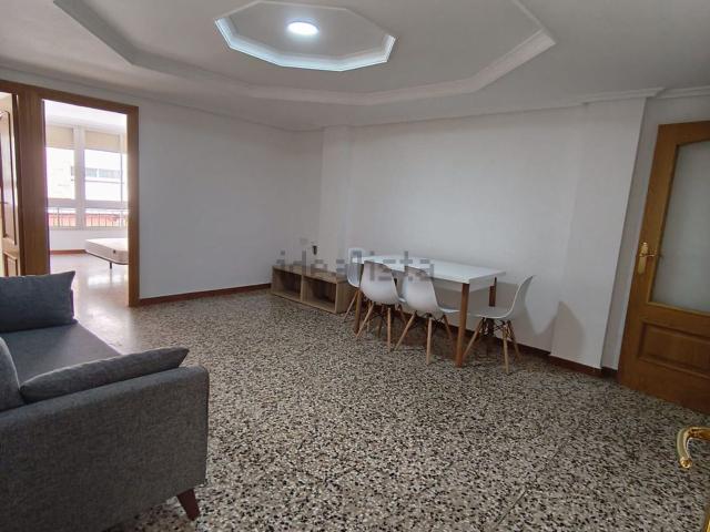 Piso, Novelda