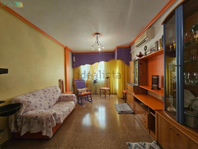 Piso, Novelda