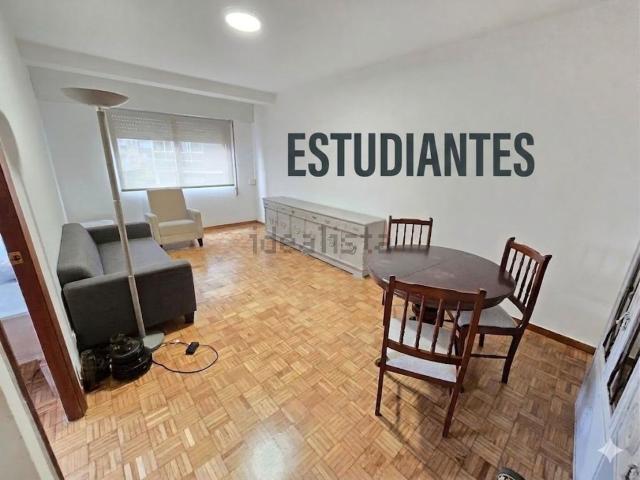 Piso, O Castro, Vigo