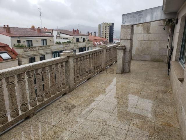 Piso, O Castro, Vigo