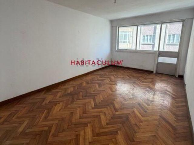 Piso, O Castro, Vigo