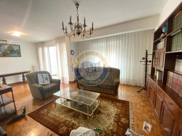 Piso, O Castro, Vigo