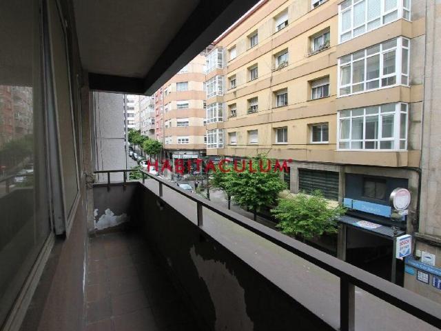 Piso, O Castro, Vigo