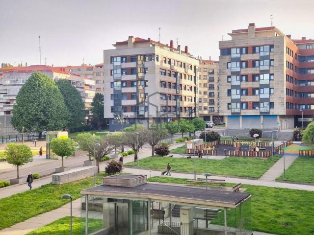 Piso, O Castro, Vigo