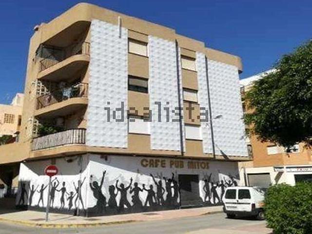 PISO OCUPADO POR PERSONA SIN JUSTO TÍTULO ESTE INMUEBLE DEBIDO A SU ESTADO OCUPACIONAL NO ADMITE VISITAS IDEAL PARA INVERSORES