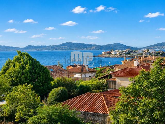 Piso, Oia, Vigo