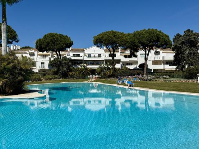 Piso, Atalaya Isdabe, Estepona