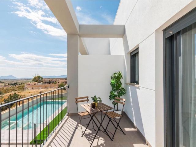 Piso a estrenar con Piscina, Terraza y Solárium Privado frente al Balneario de Leana – Fortuna
