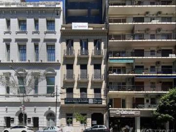 Piso a estrenar frente a plaza Vicente López. Financiación directa