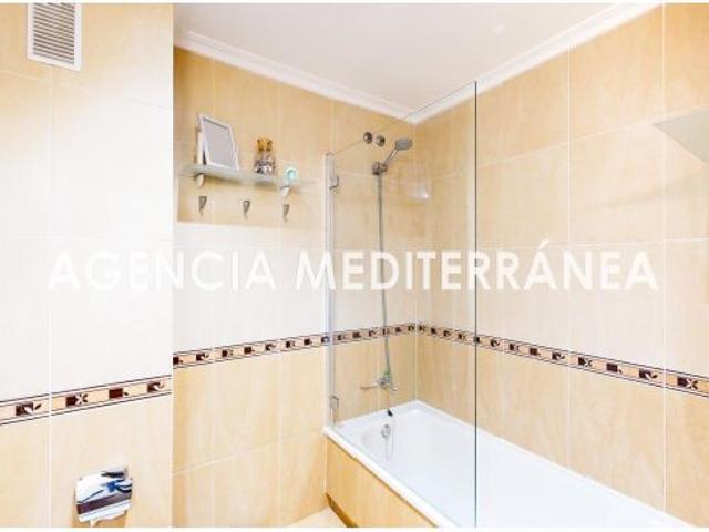 PISO A LA VENTA CON GARAJE Y TRASTERO EN ALCÀSSER