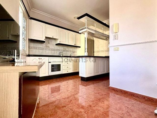 Piso, Adeje