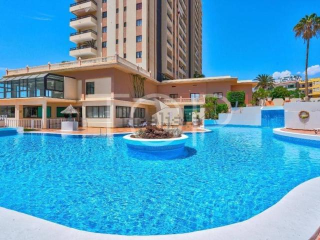 Piso, Adeje