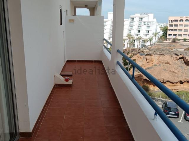Piso, Adeje