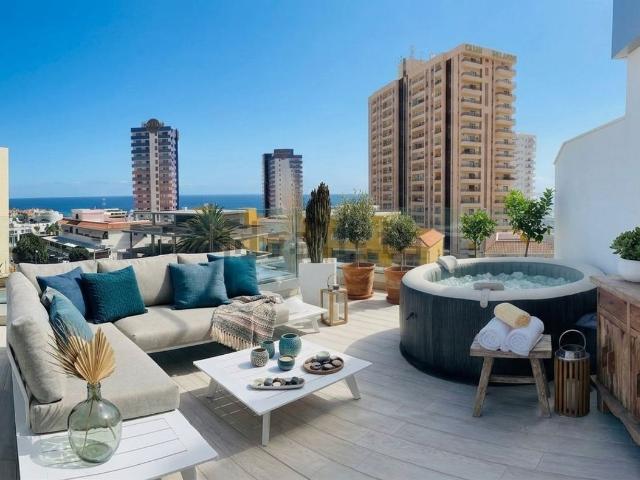 Piso, Adeje