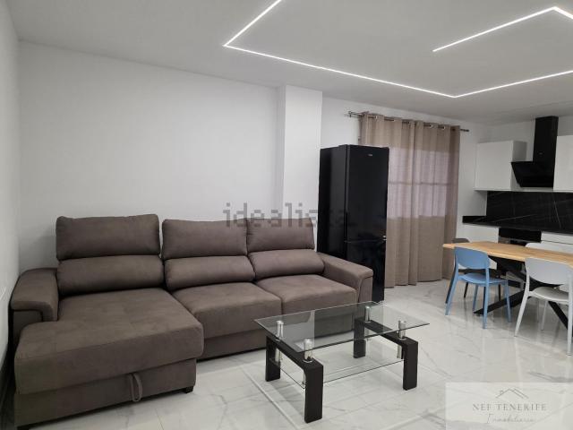 Piso, Adeje