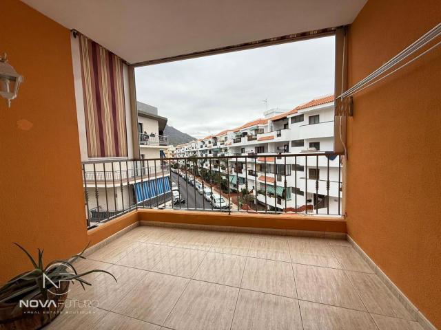 Piso, Adeje