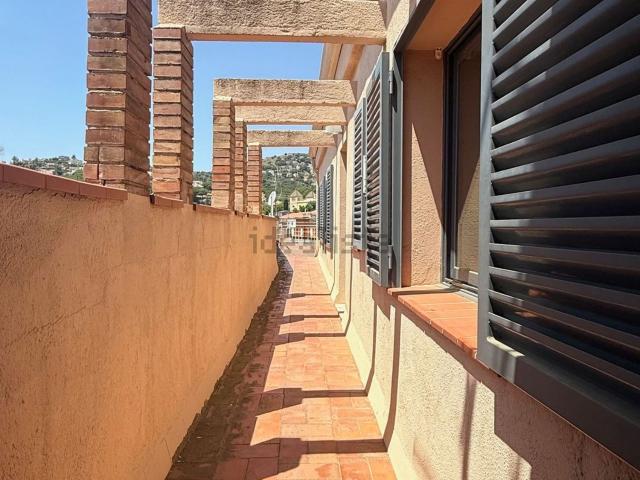 Piso, Alella