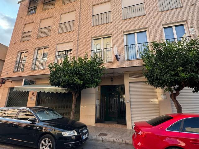 Piso, Almoradí