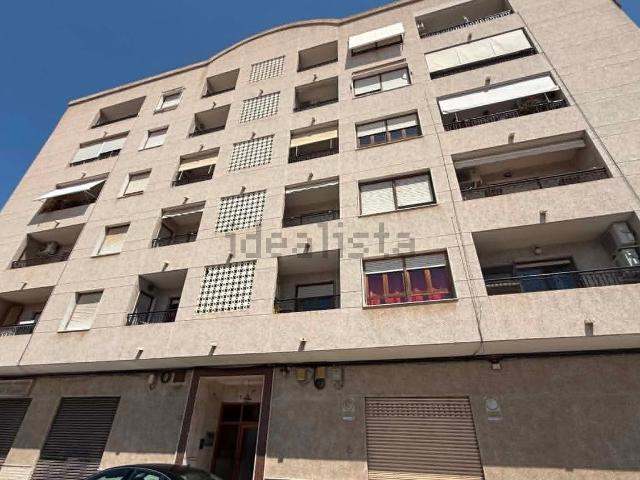 Piso, Almoradí