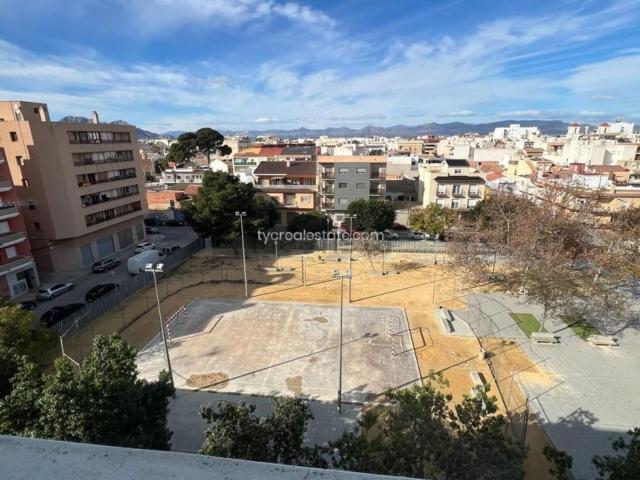 Piso, Almoradí