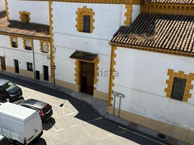 Piso, Almadén