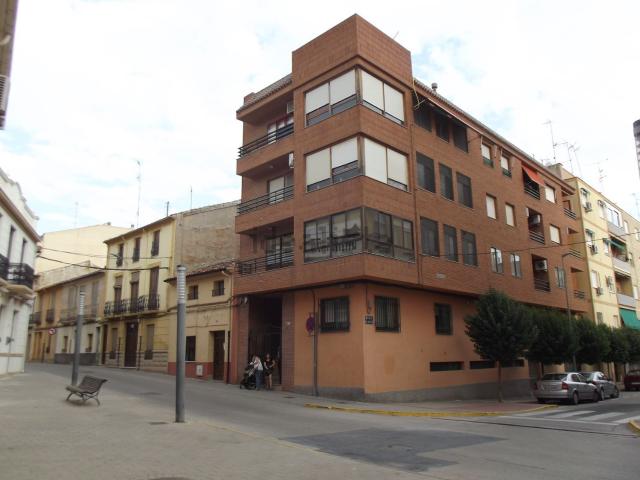 Piso, Almansa