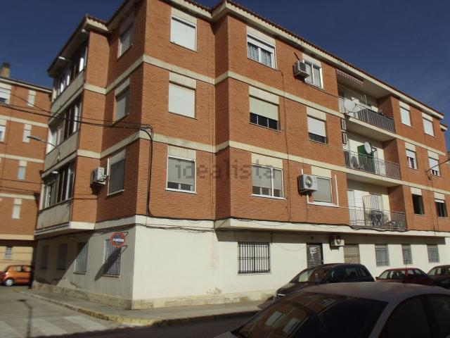 Piso, Almansa
