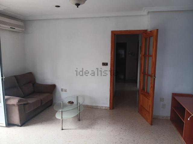 Piso, Almendralejo