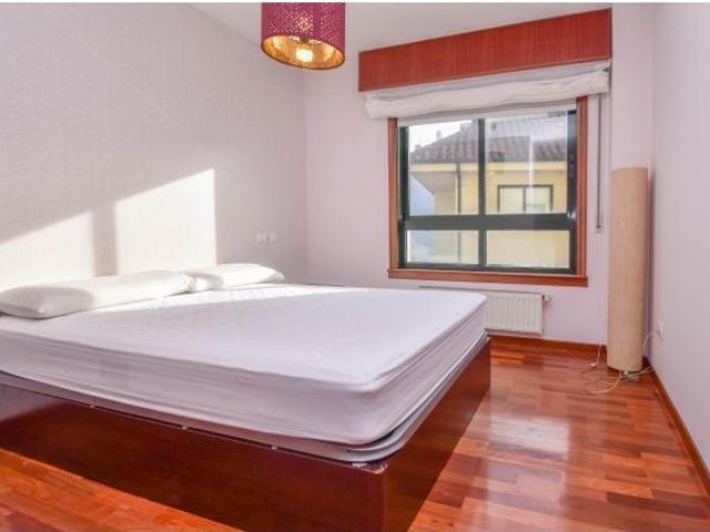 PISO ALQUILADO DE 2 HABITACIONES EN EL BURGO CULLEREDO
