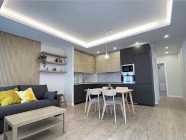 Piso Alquiler Madrid Capital, Almenara