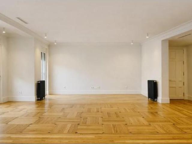 Piso Alquiler Madrid Capital, Río Rosas
