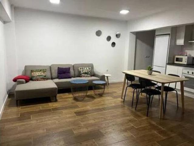 Piso Alquiler Almería Capital, Oliveros Altamira Barrio Alto