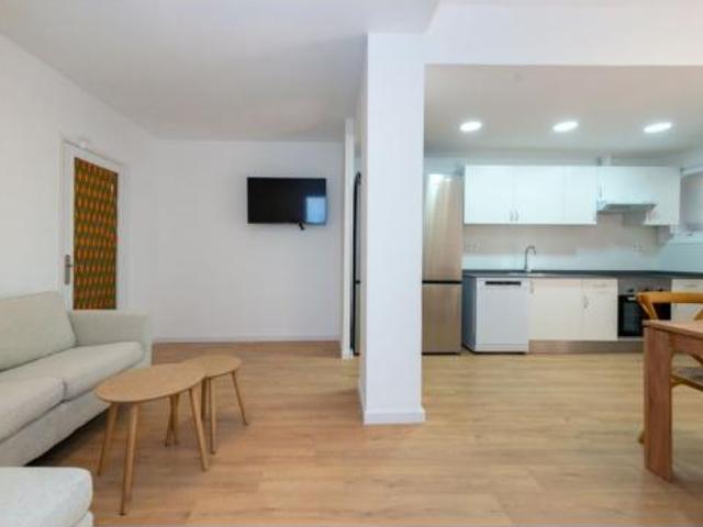 Piso Alquiler Barcelona Capital, El Camp de l'Arpa del Clot