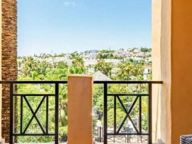 Piso Alquiler Estepona, El Paraíso Atalaya Benamara
