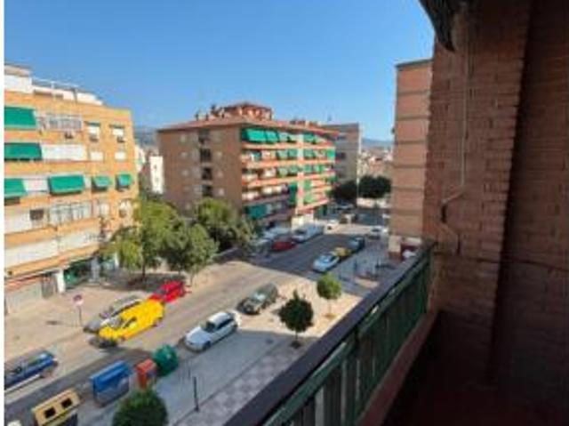 Piso Alquiler Granada Capital, Zaidín Vergeles