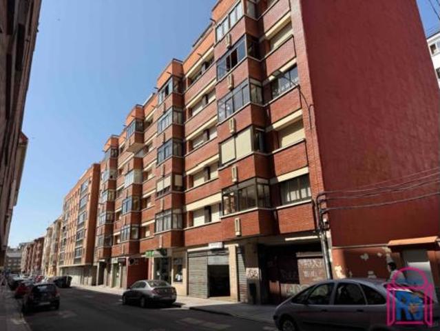 Piso Alquiler León Capital, El Ejido Santa Ana