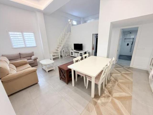 Piso Alquiler Rincón de la Victoria, Rincón