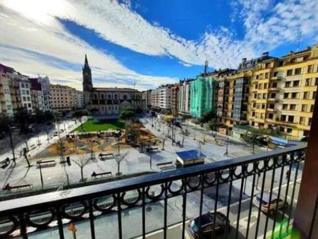 Piso Alquiler San Sebastián Donostia, Gros