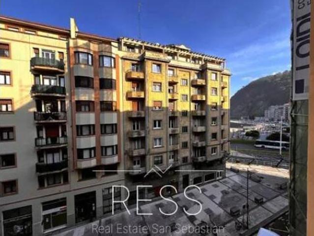 Piso Alquiler San Sebastián Donostia, Gros