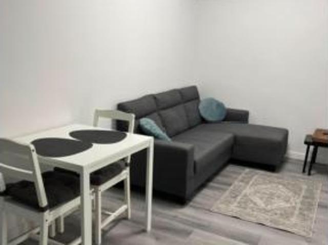Piso Alquiler València Capital, Ciutat Fallera
