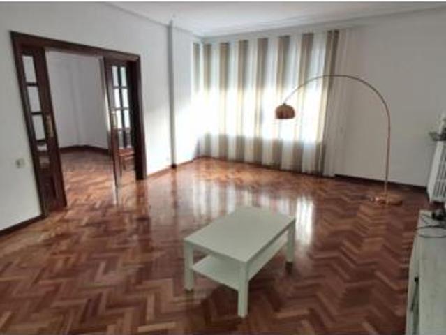 Piso Alquiler Zamora Capital, Centro