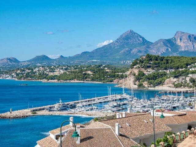 Piso, Altea