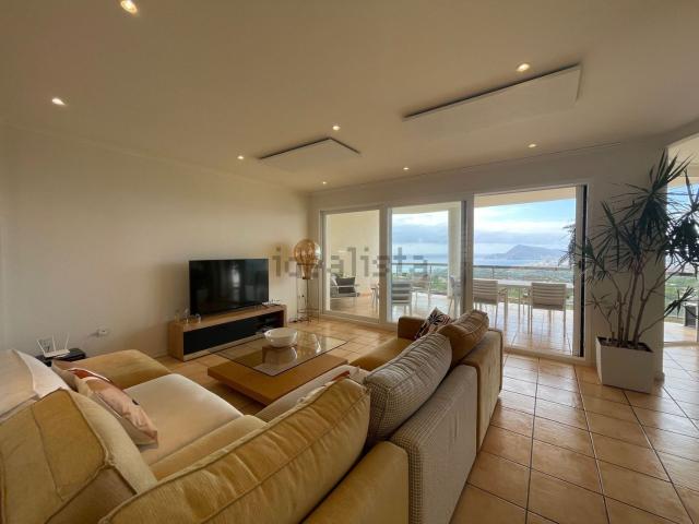 Piso, Altea