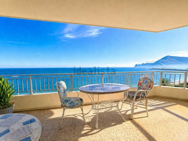 Piso, Altea