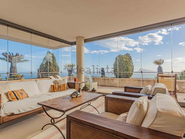 Piso, Altea