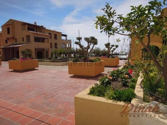 Piso, Altea