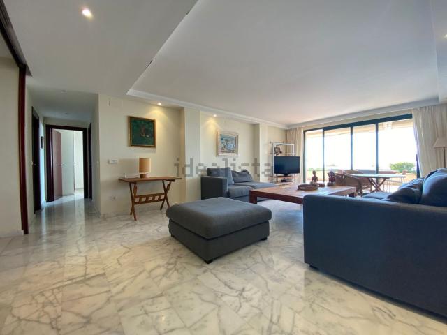 Piso, Altea